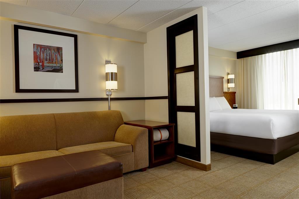 Hyatt Place Albuquerque Uptown Room photo