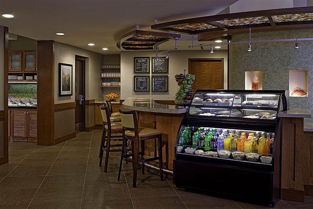 Hyatt Place Albuquerque Uptown Restaurant photo